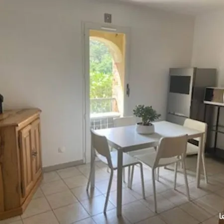 Le Provence Avec Piscine, Climatisation Et Parking * ユゼ